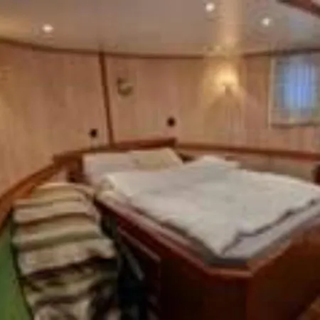 Botel Tunfisk Ii *